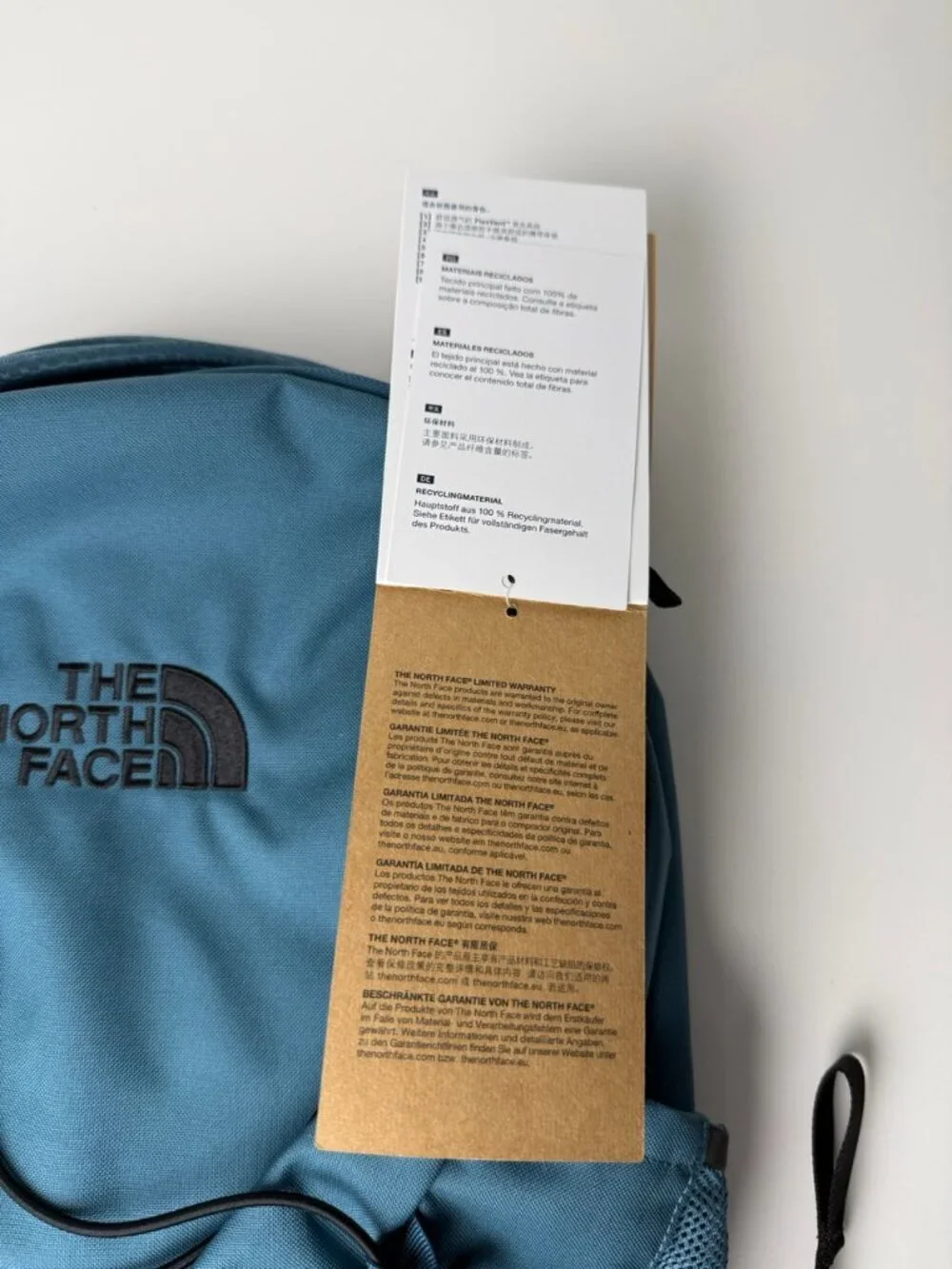 The North Face Unisex Jester Everyday Laptop Backpack Space/TNF Black 28L